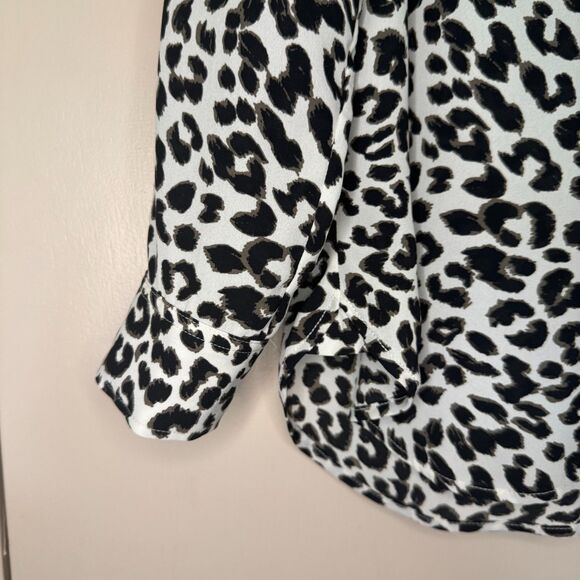 TALBOTS women's size small S animal print roll tab sleeve button up blouse top - Picture 6 of 12